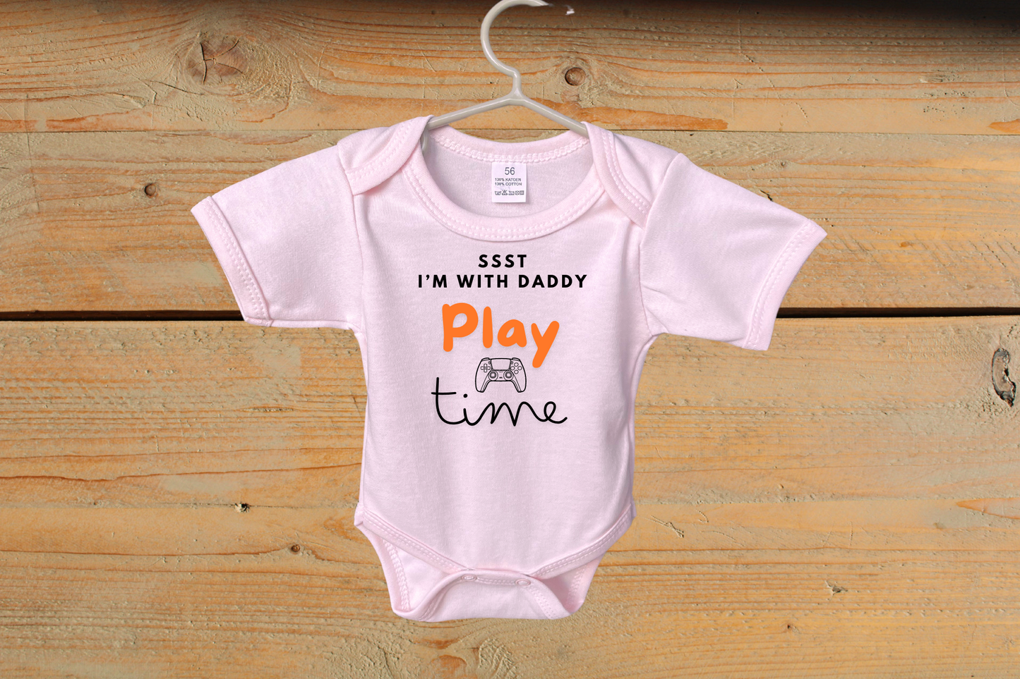 Rompertje: SSST, I'm with daddy, Play time