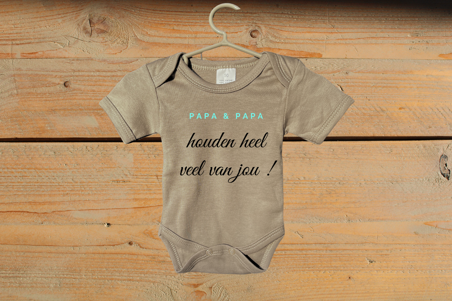 Rompertje: 'Papa en Papa houden heel veel van jou!' Blauw